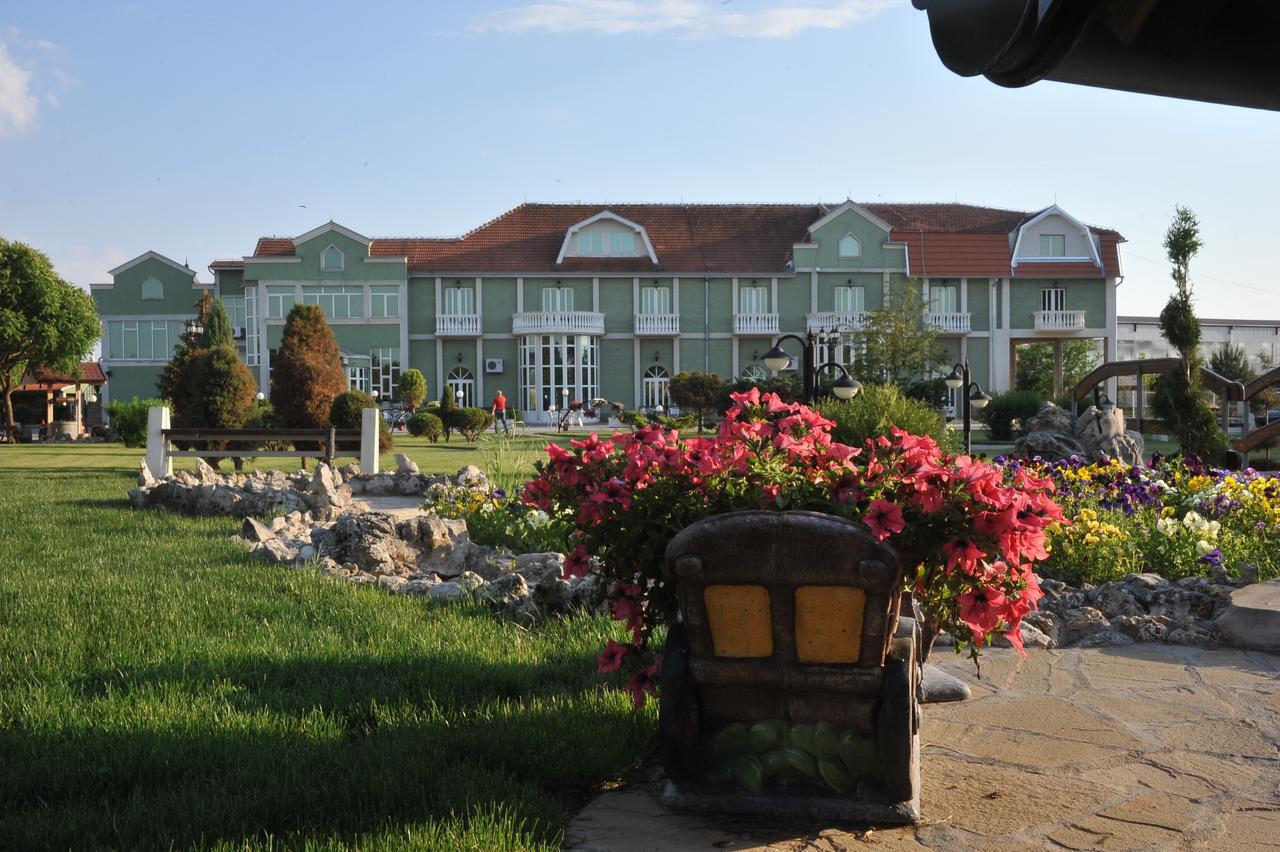 Hotel Zeleni Vir Ni Exterior foto